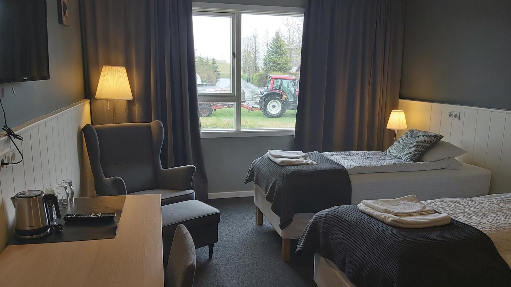 Hotel Kanslarinn Hella Bagian luar foto